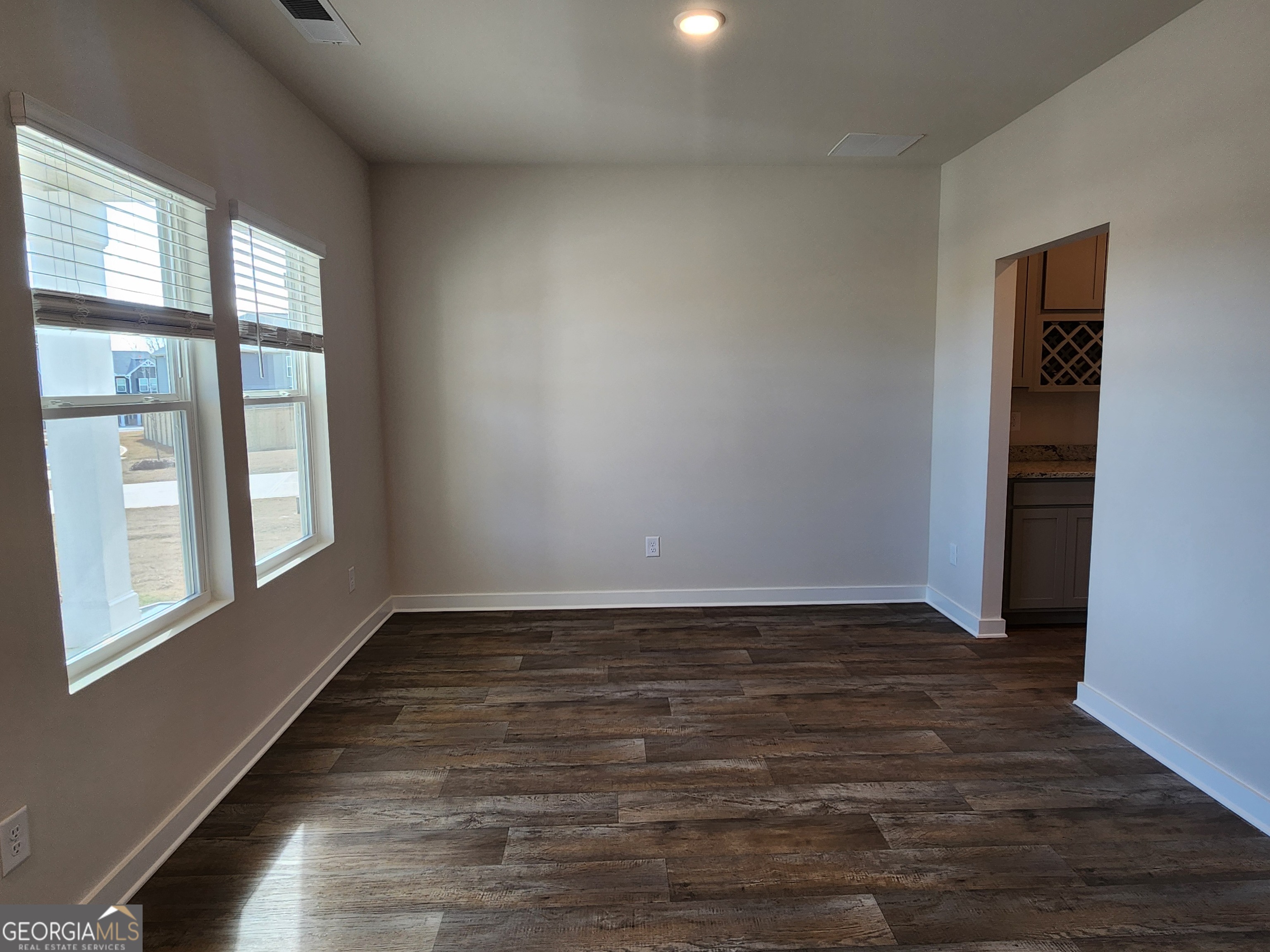 203 Crabapple RD