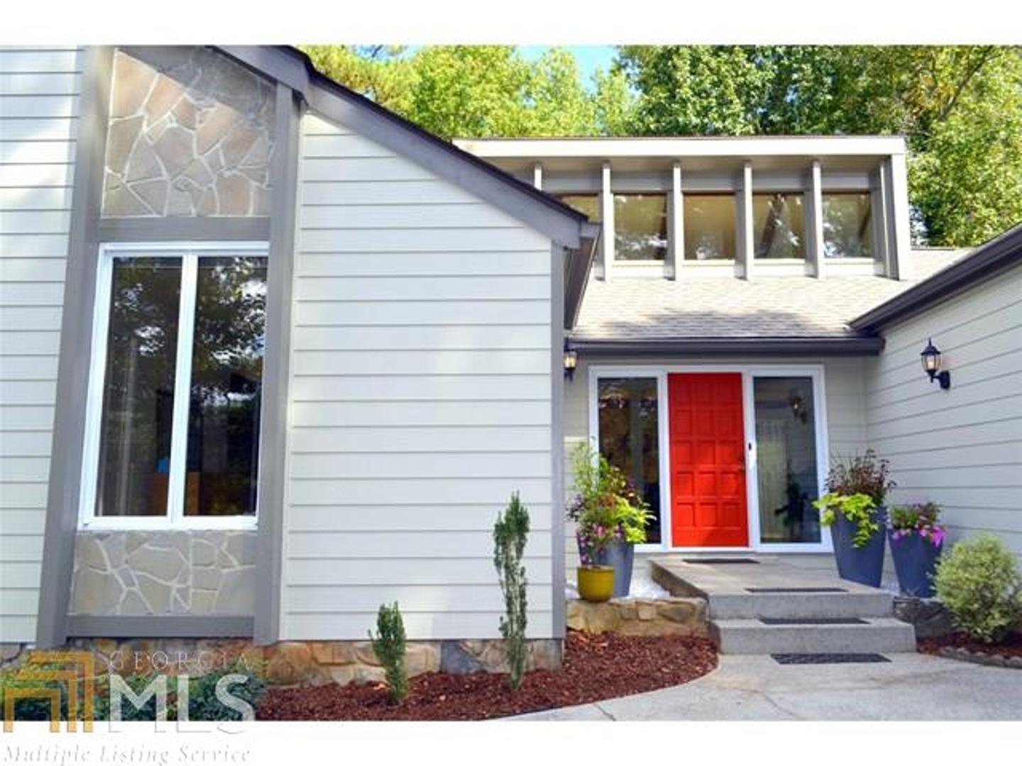 Norman Downes - Residential