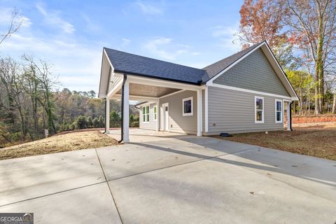 A home in Clarkesville