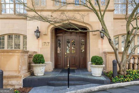 Photo of 1717 N Decatur Road NE #219, Atlanta, GA 30307 (MLS # 10723969)