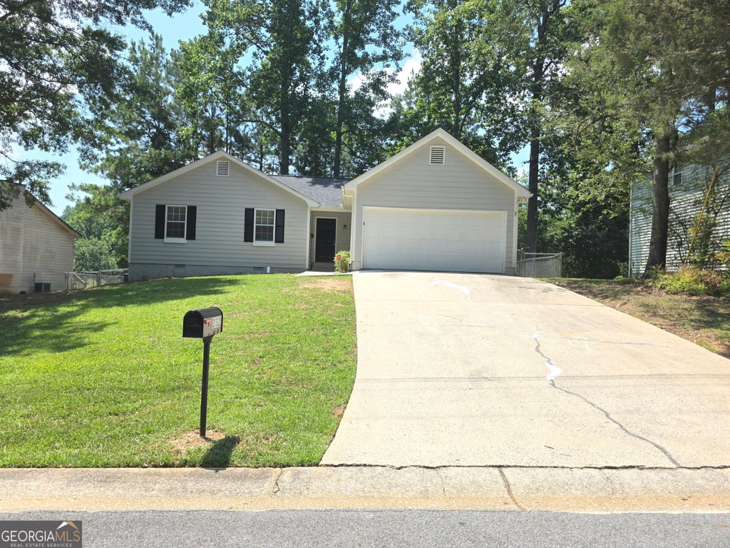 Photo of 232 Hampton Drive, Dallas, GA 30132 (MLS # 10798281)