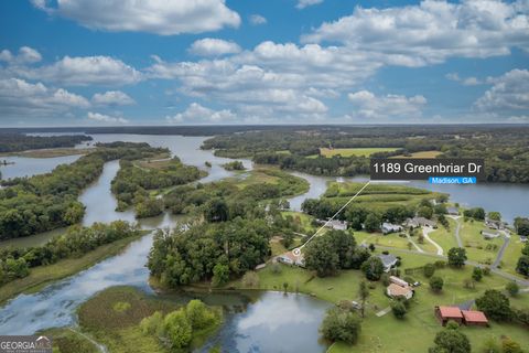 1180 Green Briar DR Madison GA 30650