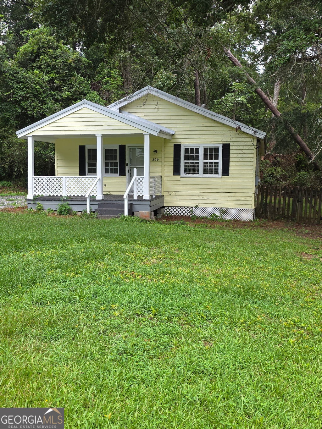 Photo of 220 N Richmond Street, Milledgeville, GA 31061 (MLS # 10826161)