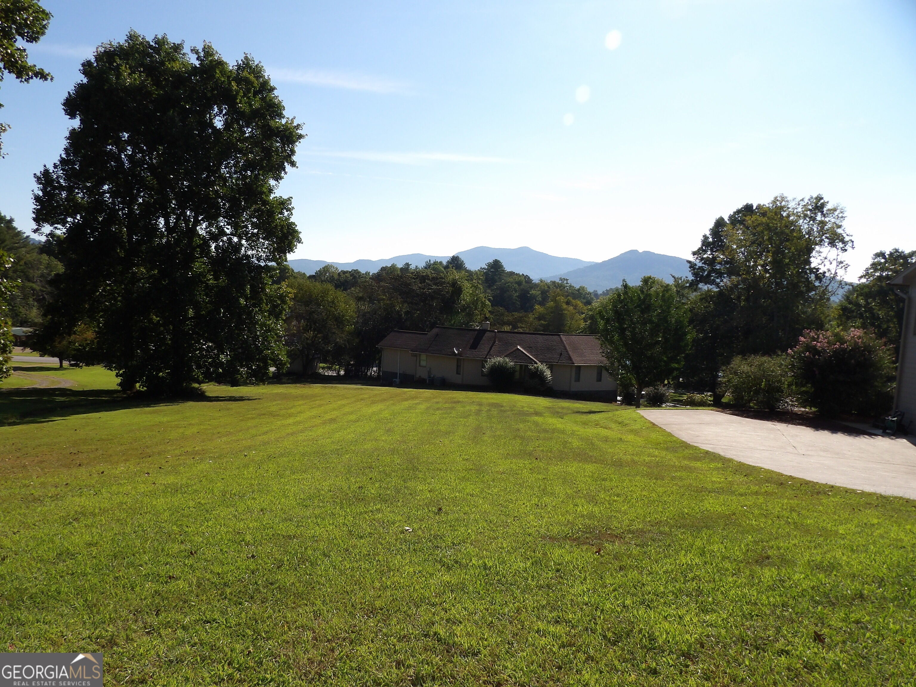 #3 Cedarview CT