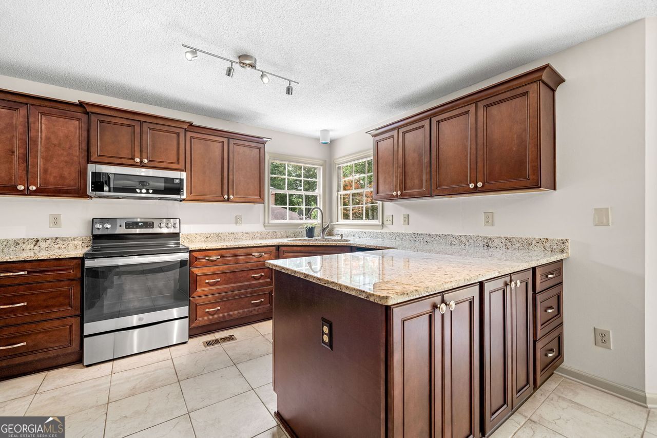 Wynford Chace - Residential