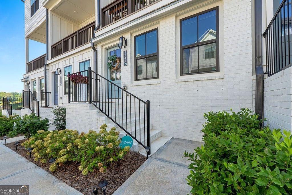 Photo of 1249 Zucchini Circle SE, Atlanta, GA 30315 (MLS # 10669939)