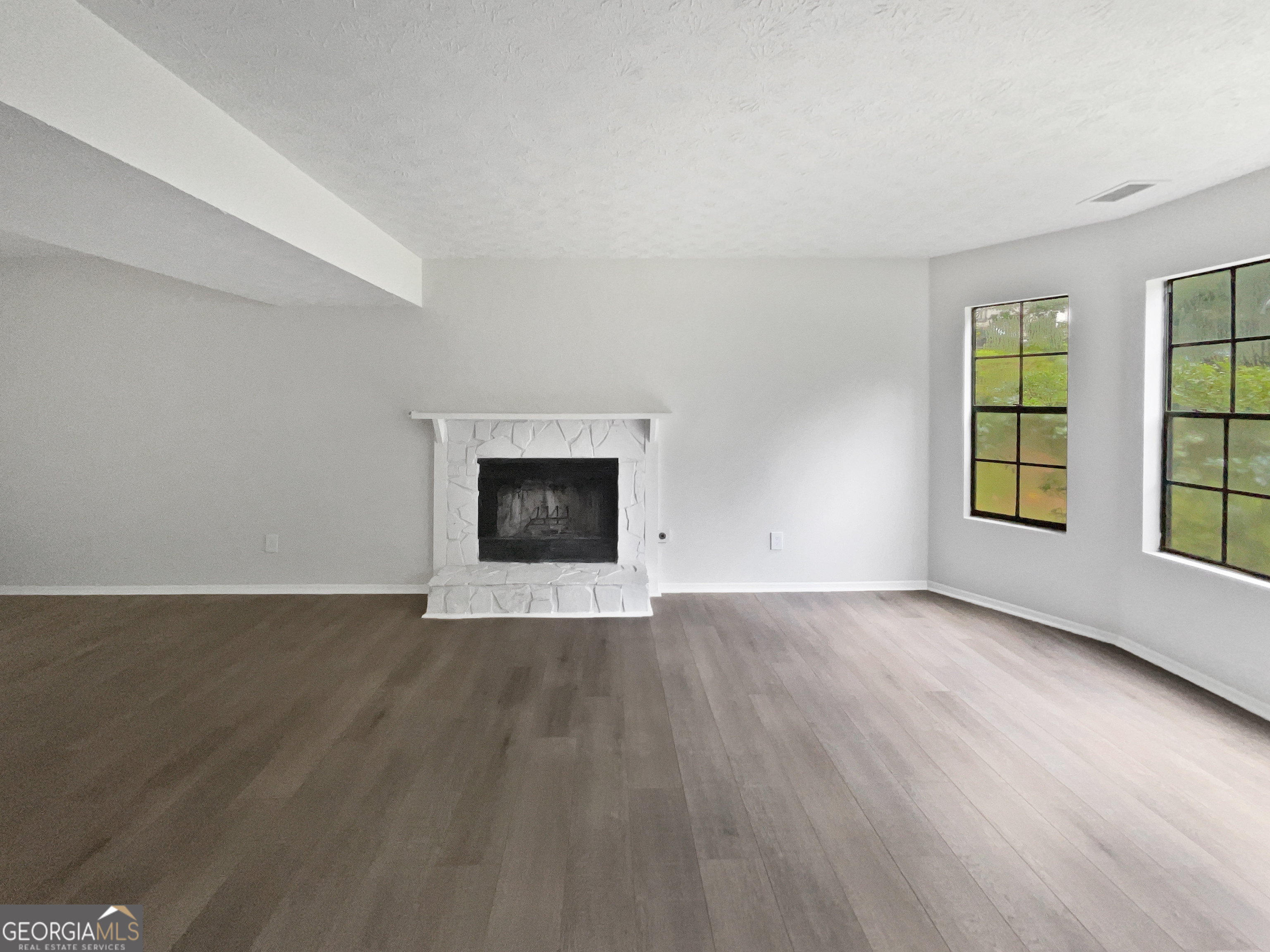 4934 Brookstone PKWY