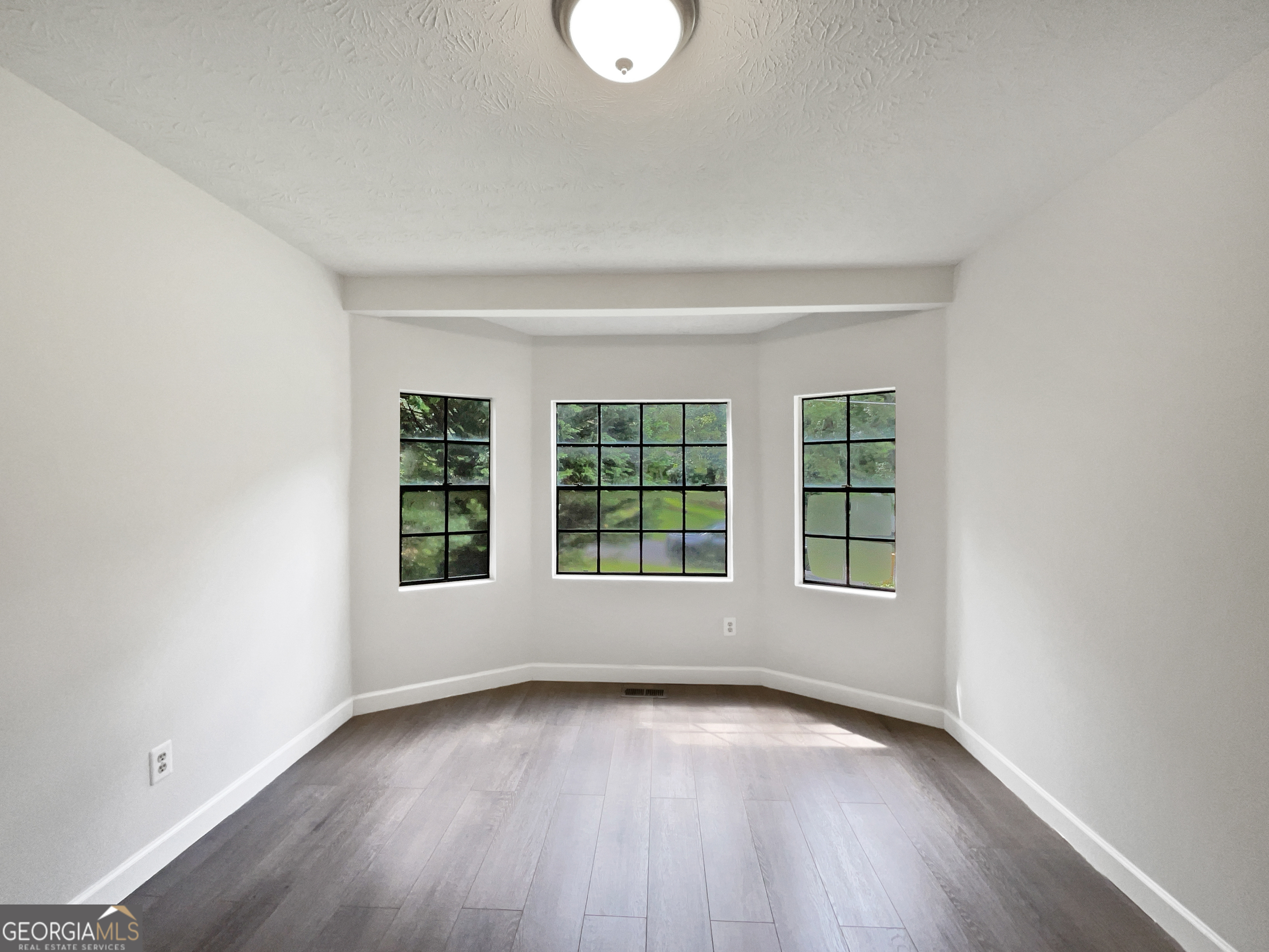 4934 Brookstone PKWY