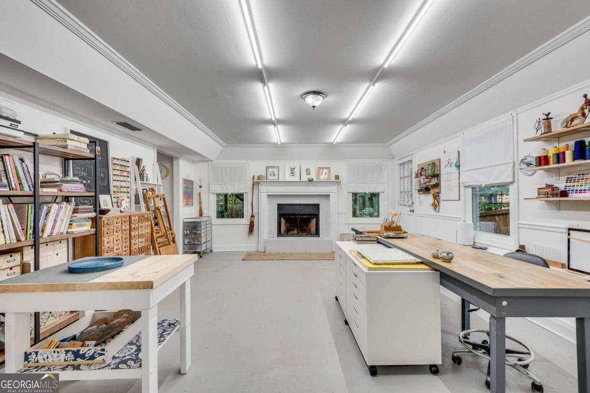 West Hampton - Residential