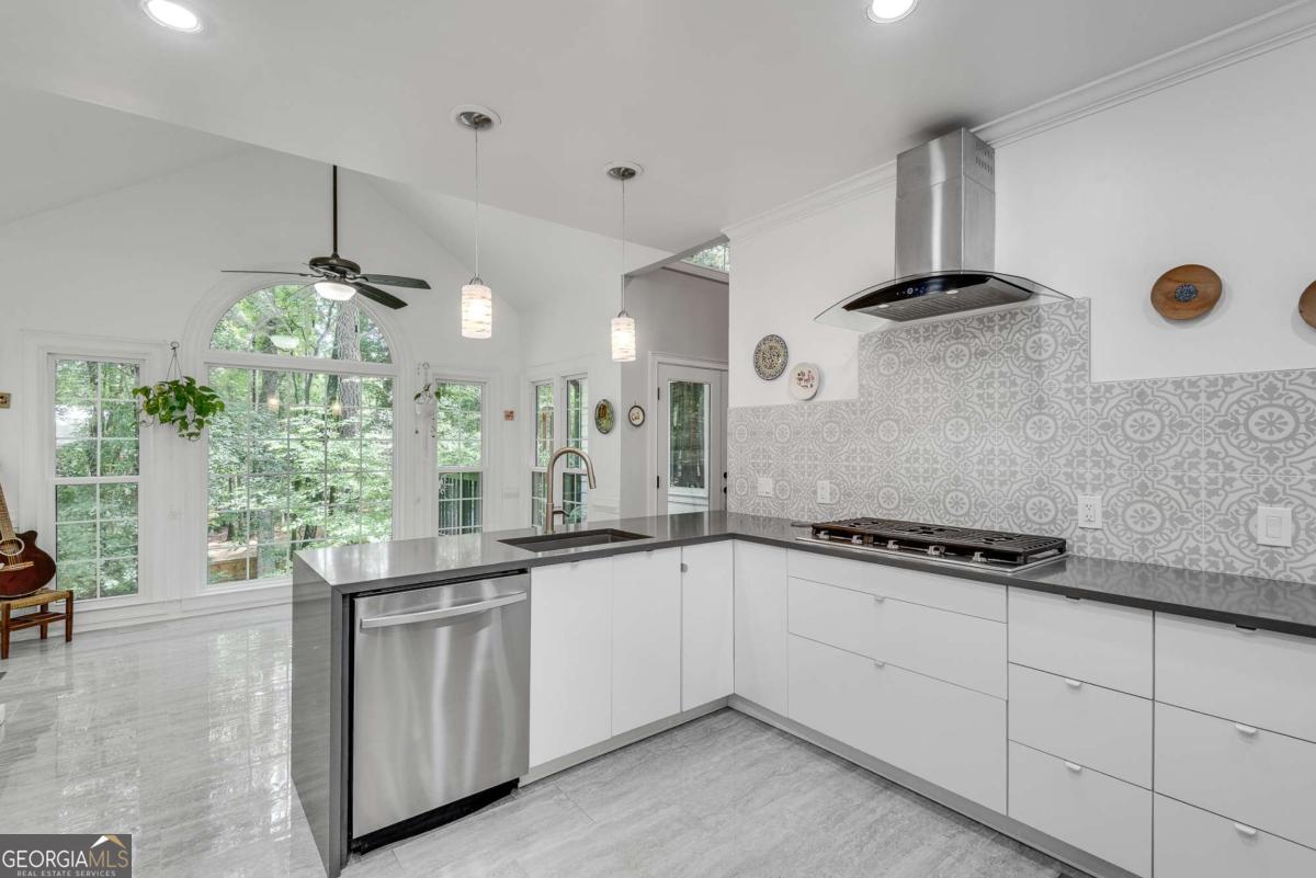 West Hampton - Residential