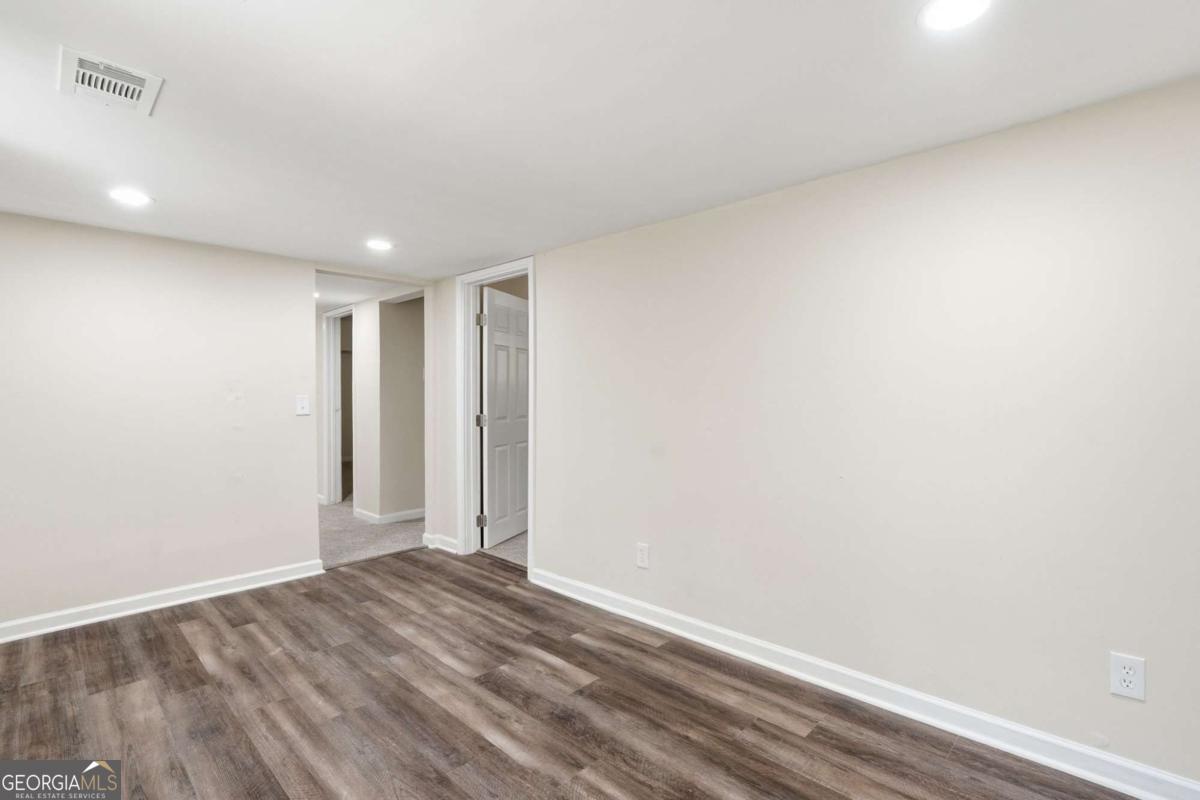303 Quail Hollow DR
