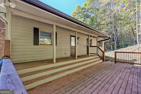 A home in Hayesville