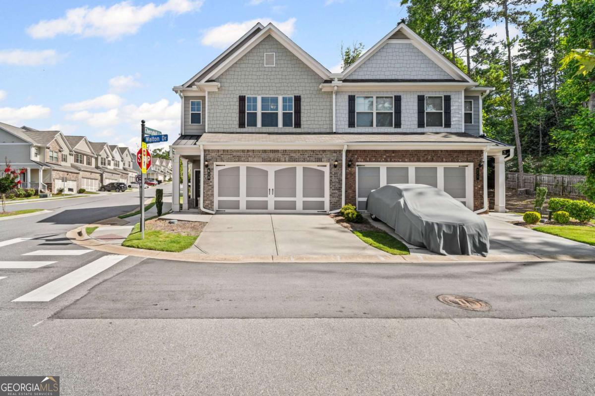 539 Walton DR