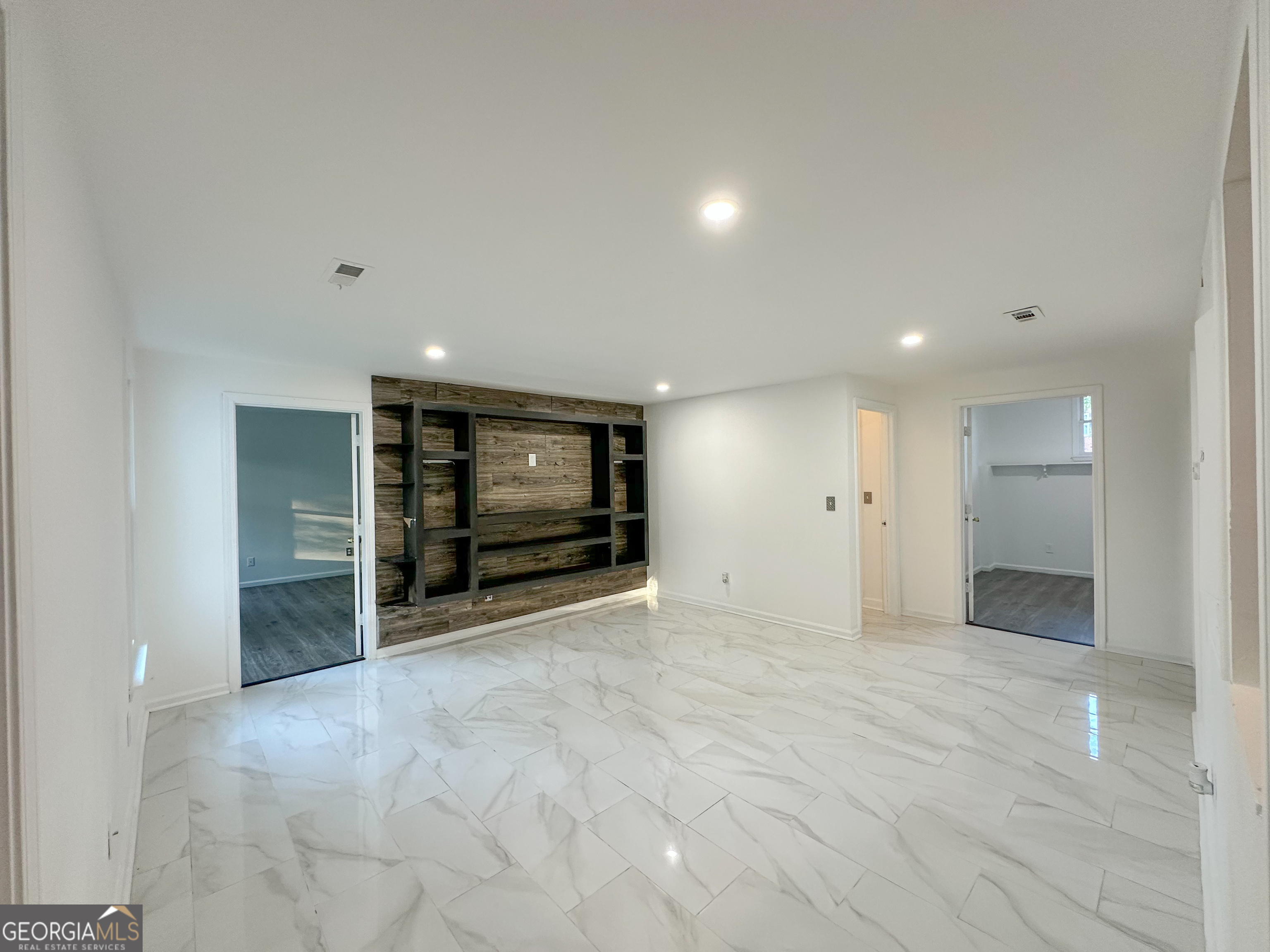 Magnolia Place - Residential