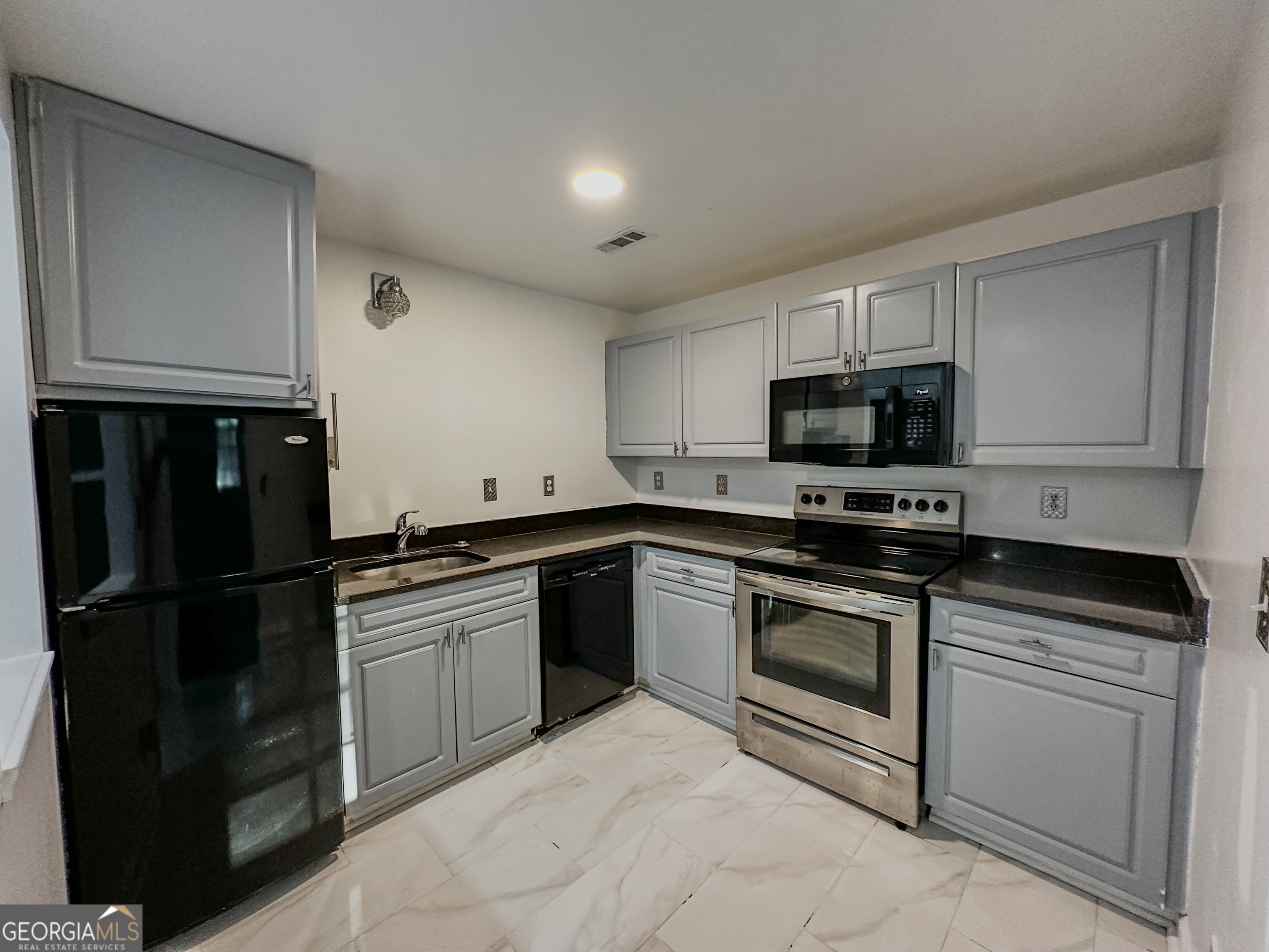 Magnolia Place - Residential
