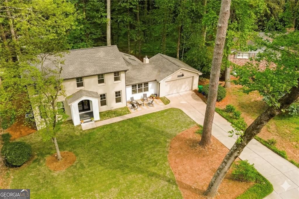 Photo of 2433 Helmsdale Dr NE, Atlanta, GA 30345 (MLS # 10727994)