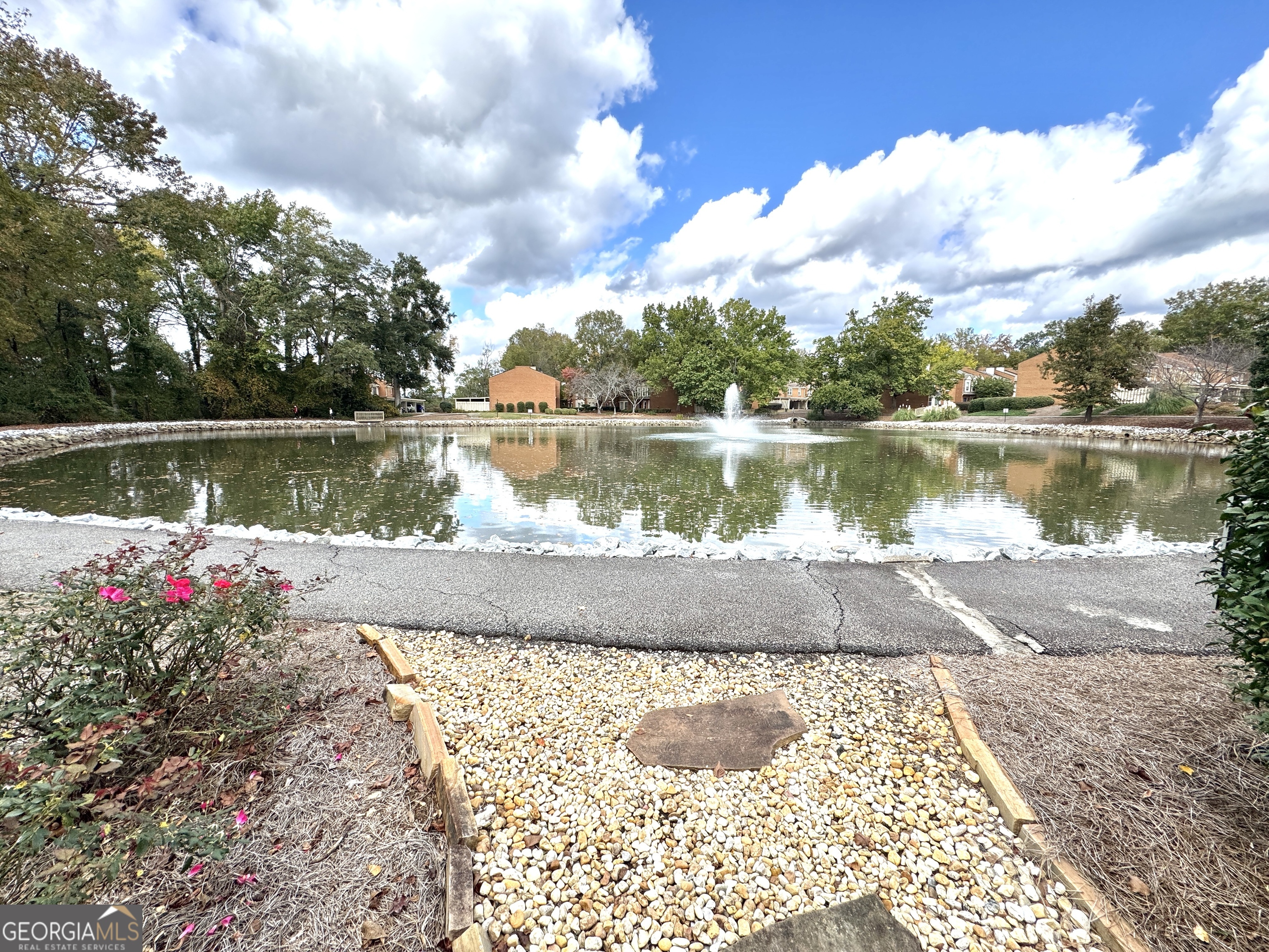 WOODHAVEN AT CHATTAHOOCHEE CROSSING - Residential