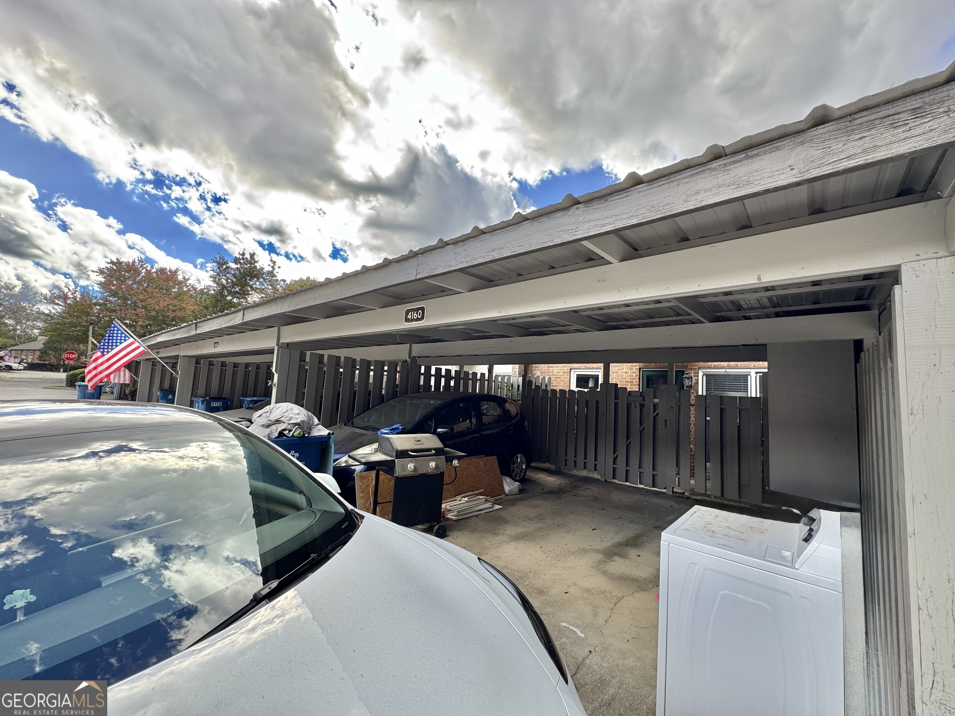 WOODHAVEN AT CHATTAHOOCHEE CROSSING - Residential