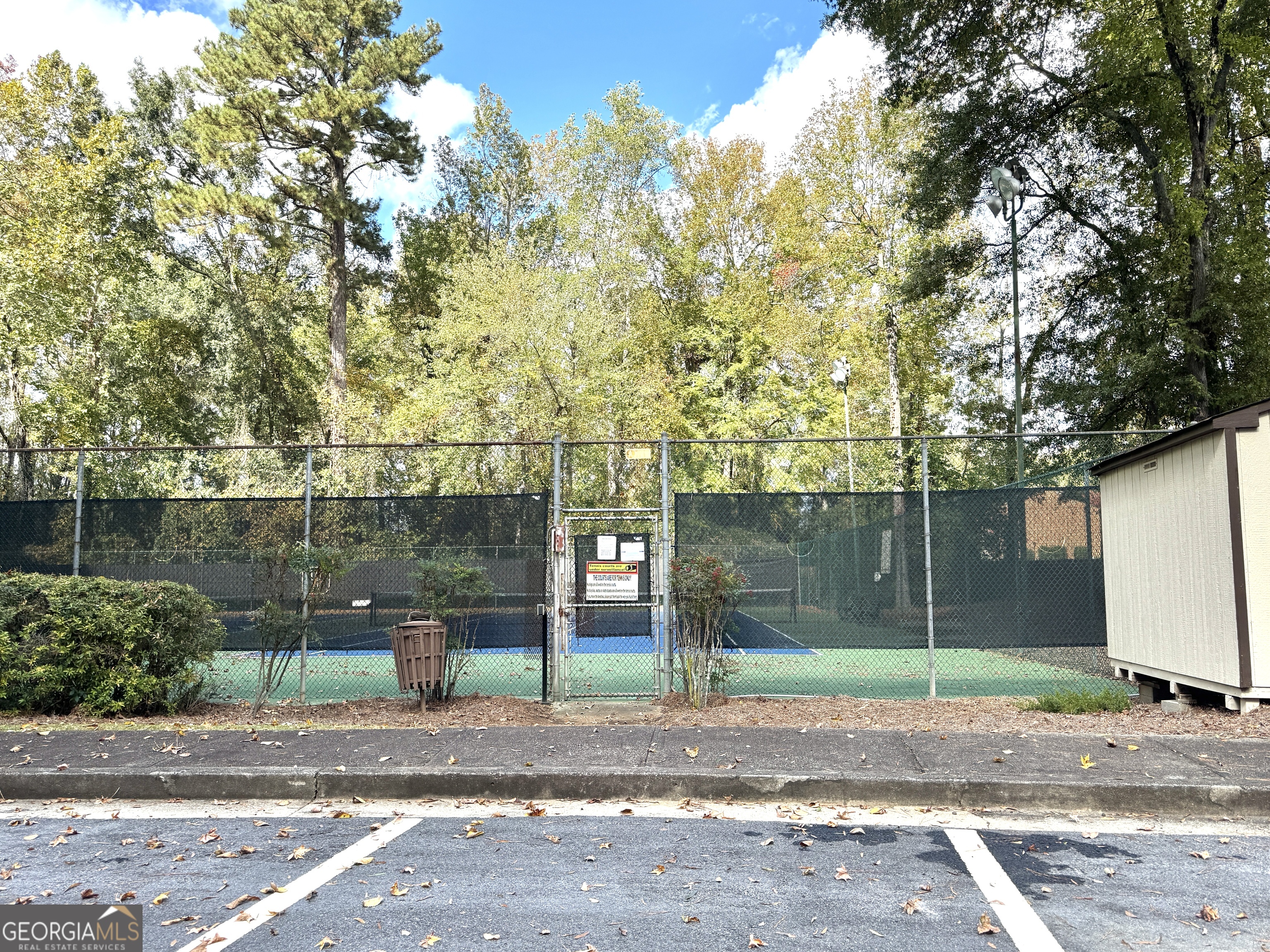 WOODHAVEN AT CHATTAHOOCHEE CROSSING - Residential