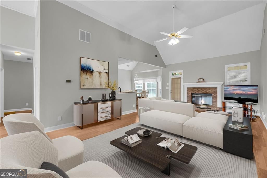 1390 Beringer DR