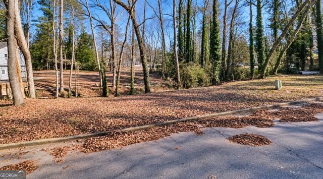 3260 Harbor Woods RD