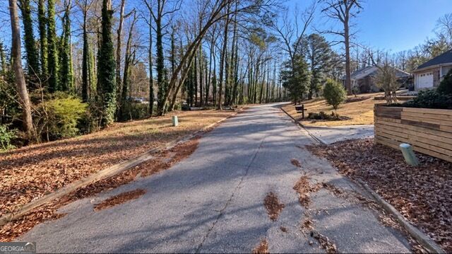 3260 Harbor Woods RD