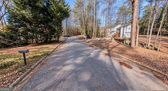 3260 Harbor Woods RD