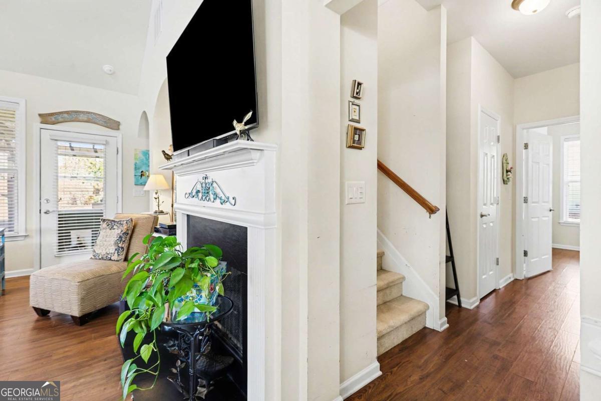 5135 Hidden Meadow DR