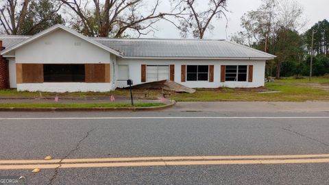 A home in Lyons