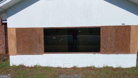 A home in Lyons