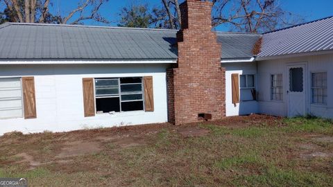 A home in Lyons