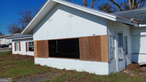 A home in Lyons