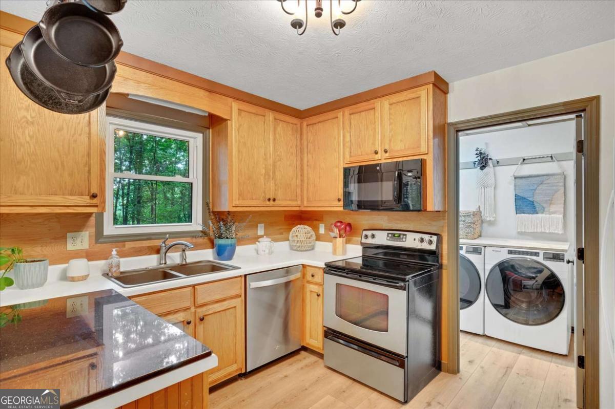 Sparrow Ridge - Residential