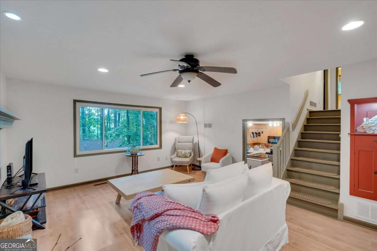 Sparrow Ridge - Residential