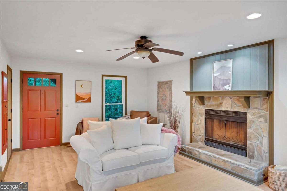 Sparrow Ridge - Residential