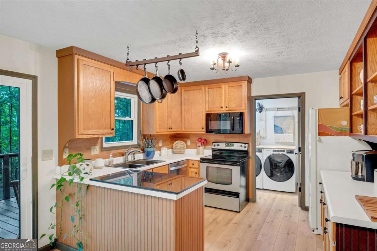 Sparrow Ridge - Residential