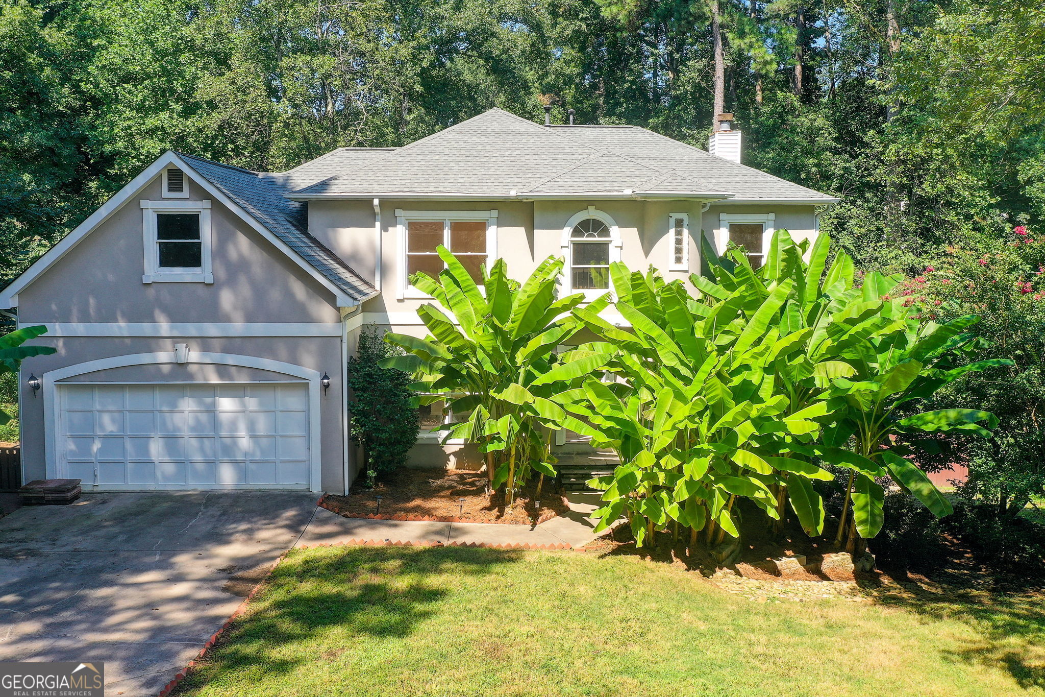 2462 Empire Forest DR