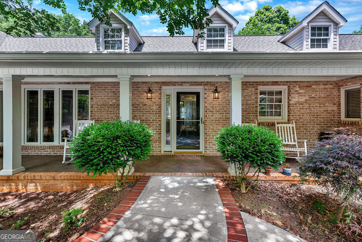 575 Cedar ST