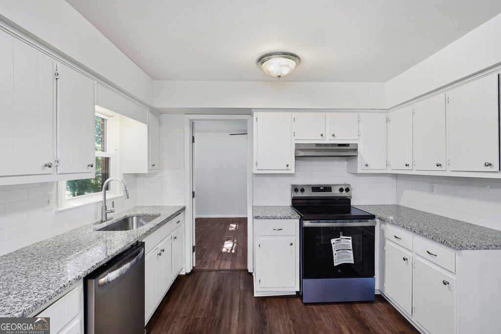 Photo of 4919 Thames Court, Lithonia, GA 30038 (MLS # 10874676)