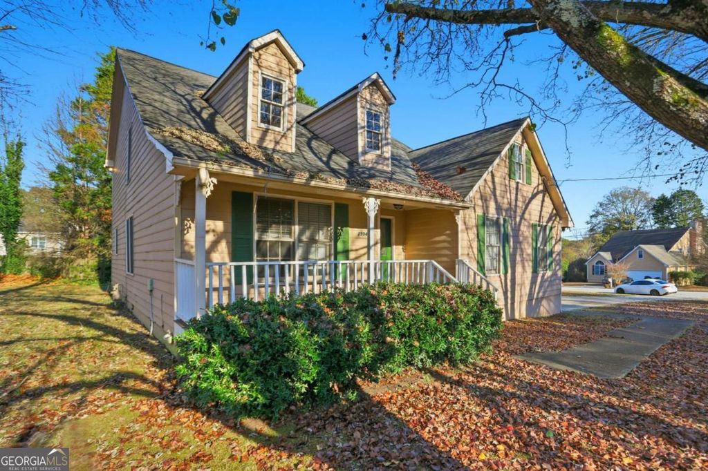 Photo of 2994 Brooks Drive, Snellville, GA 30078 (MLS # 10652170)