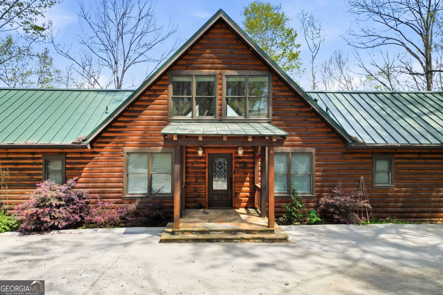 5281 Laurel LN