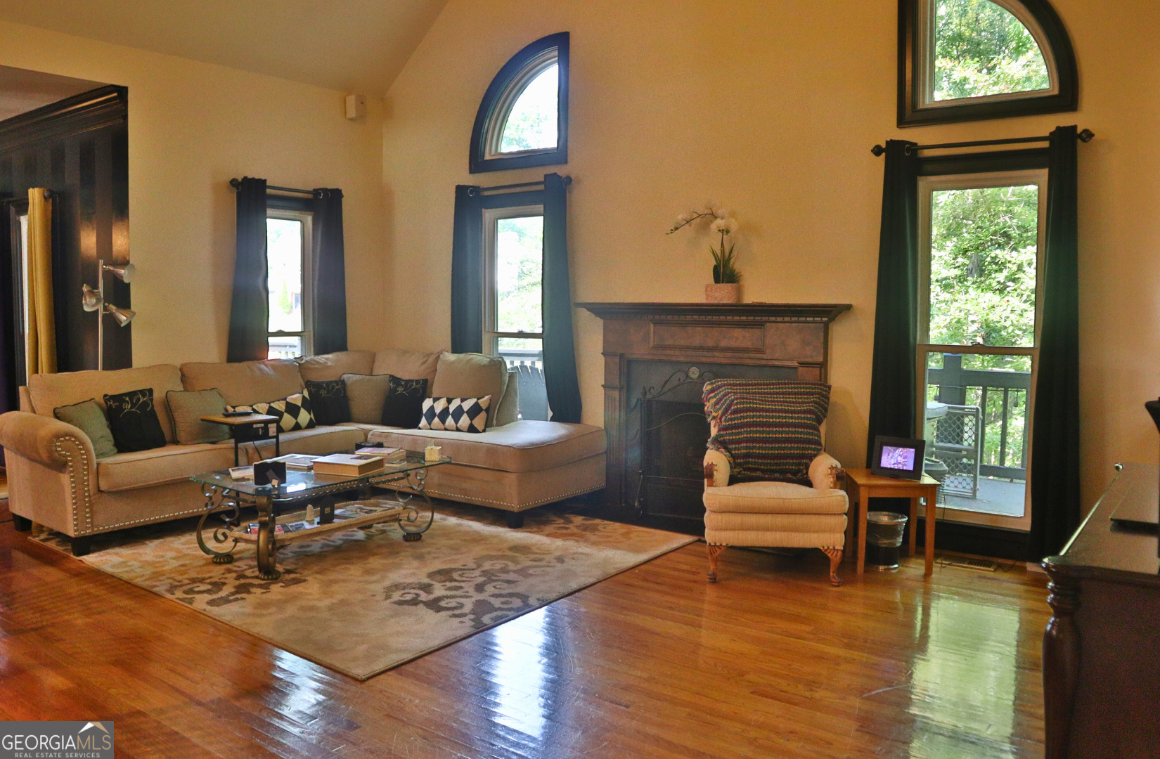 EAGLES LANDING COUNTRY CLUB - Residential