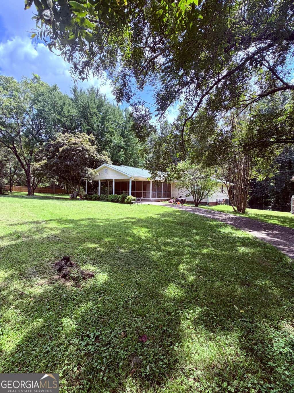 Photo of 7447 Old Cornelia Highway, Alto, GA 30510 (MLS # 10828362)