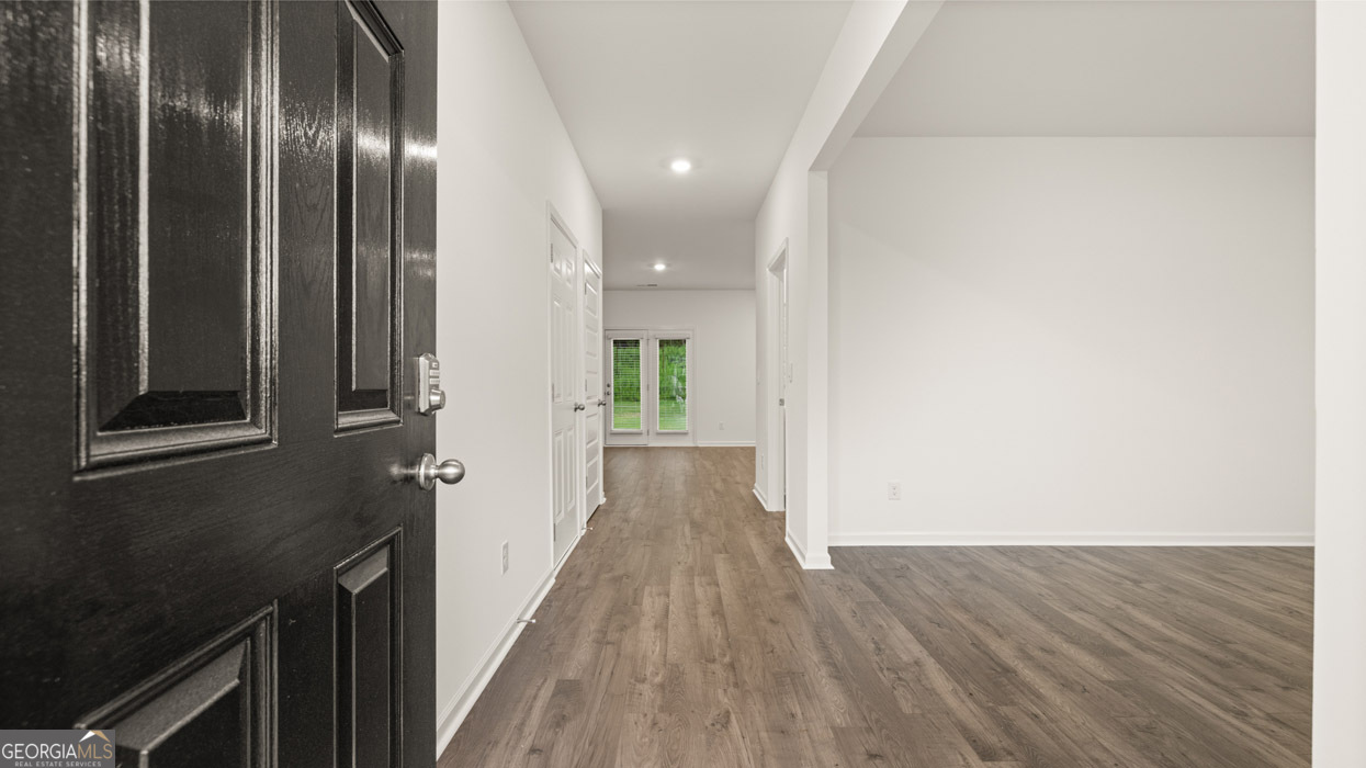 25 Woodbrook