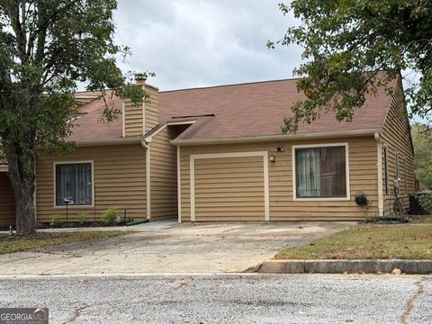 1509 Burnstone DR Stone Mountain GA 30088