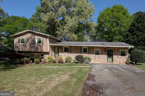1336 SHIRLEY DR Sugar Hill GA 30518