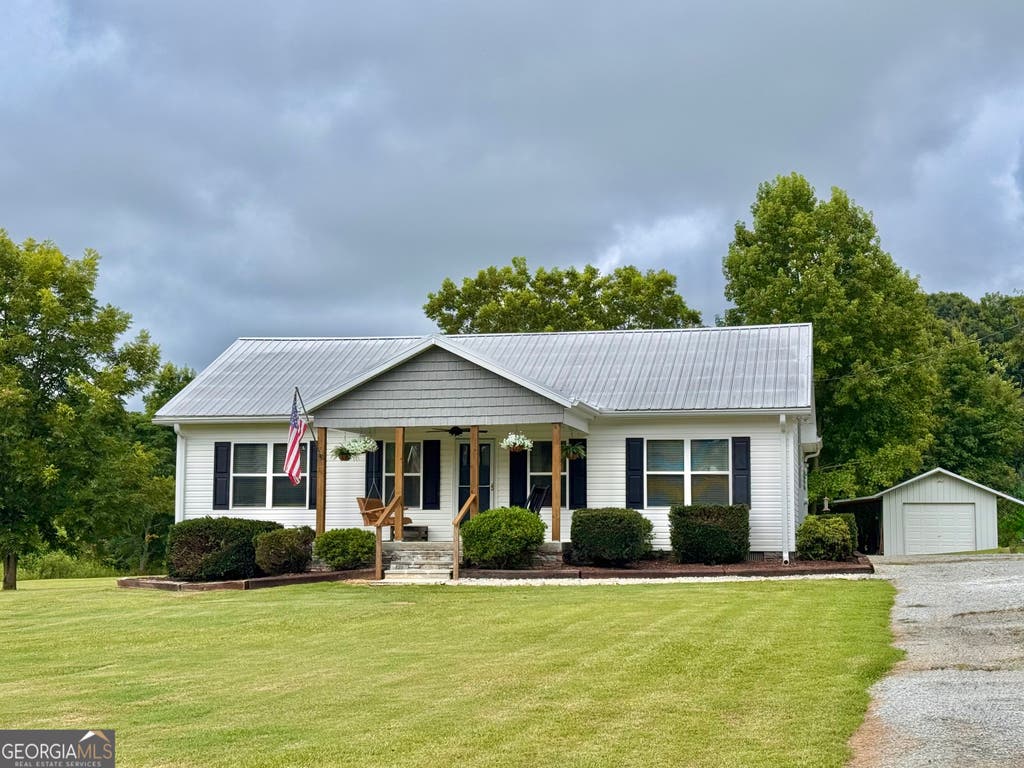 Photo of 118 Kay Nursery Road, Royston, GA 30662 (MLS # 10804735)