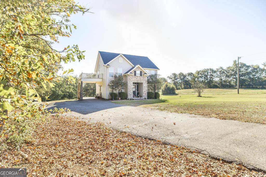 1550 Charlie Benson RD