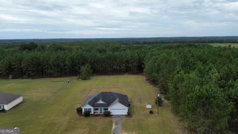 A home in Rentz