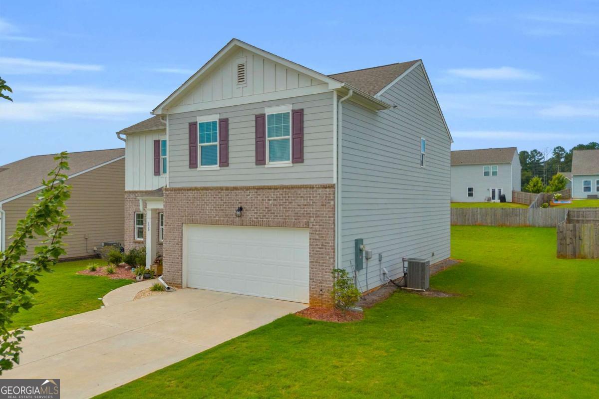 135 Ingle DR